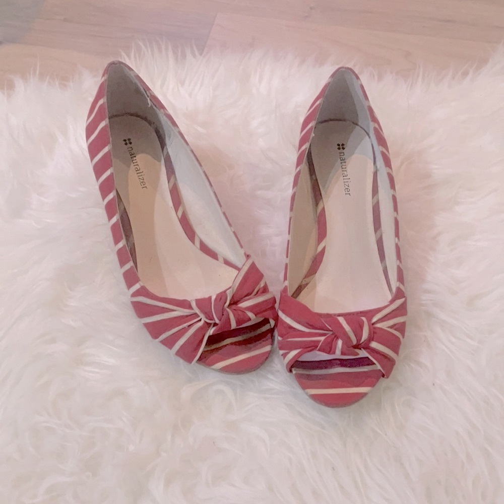 Naturalizer striped wedge heels red and white size 8.5 rockabilly